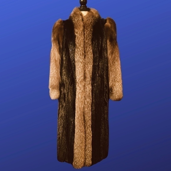 𝅺DIAMOND DISTINCTIVE DESIGN Beaver/Indigo Fox Full Length Fur Coat, Size L, EUC - Picture 1 of 11
